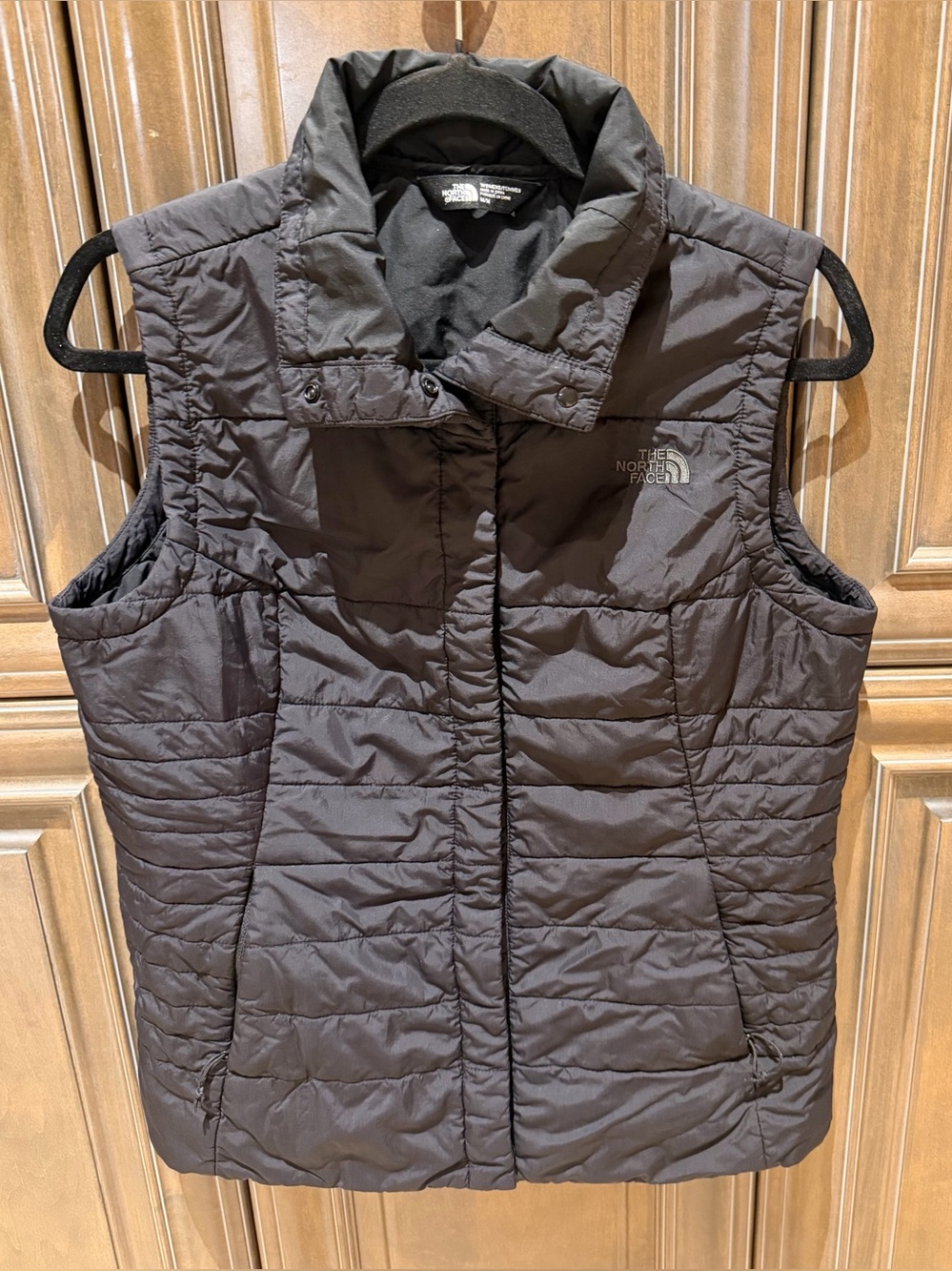 The North Face Women's Black Quilted Insulated Vest. Medium